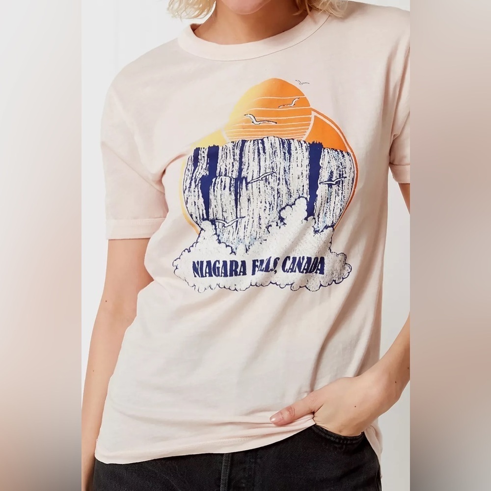 Project Social T X Urban Outfitters Niagara Falls Canada Graphic Tee Large - Picture 2 of 13